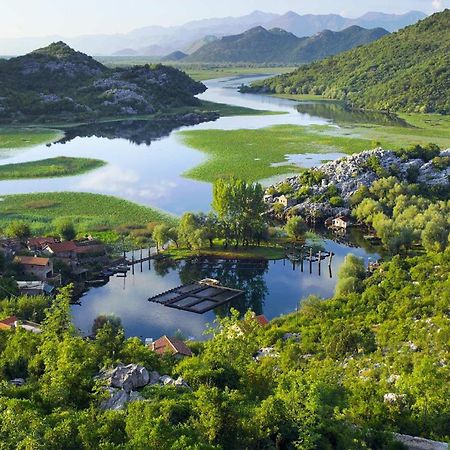 Lakeside Oasis Home Karuc Exterior foto